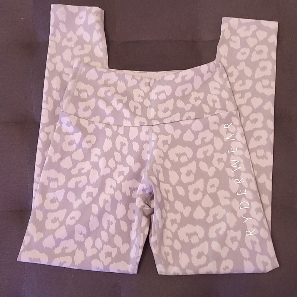 Scrunch bum ryderwear leggings